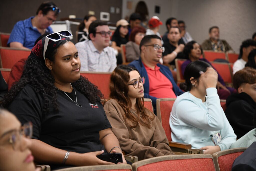 Conferencia sobre el feminicidio en Puerto Rico